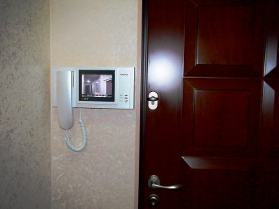 Эффективная система безопасности домофон в многоквартирном доме Беспроводной домофон
